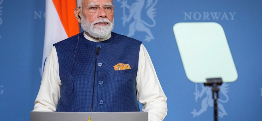 india-nordic-summit:-why-is-modi-wooing-northern-europe?