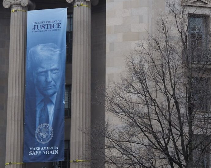 doj-settles-with-the-traitor,-creates-$1.7-billion-‘anti-weaponization’-fund