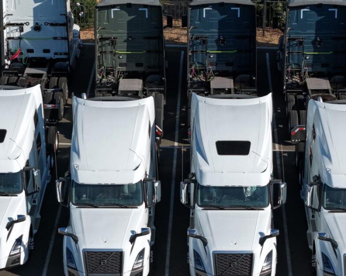 volvo-to-pay-$197-million-after-hidden-pollution-device-found-in-california-truck-engines