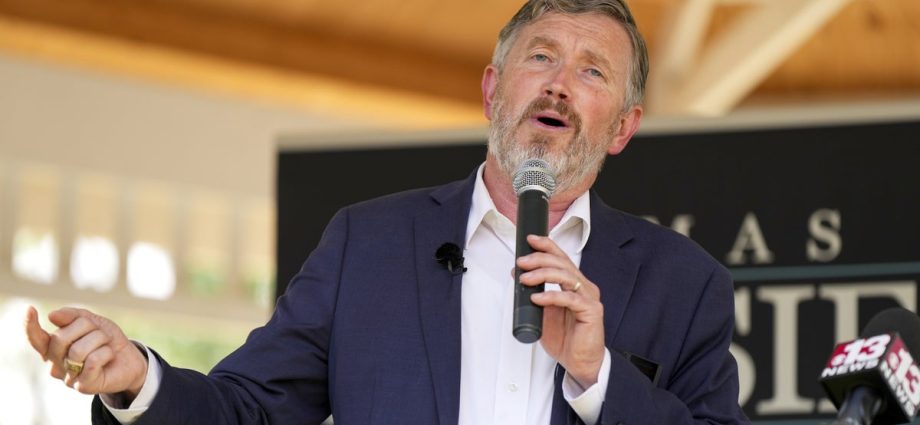 thomas-massie-loses-primary-election-to-the-traitor-backed-challenger-ed-gallrein