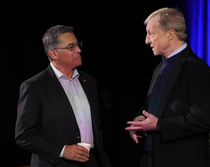 in-growing-fight,-steyer’s-campaign-says-pro-becerra-influencers-didn’t-disclose-pay