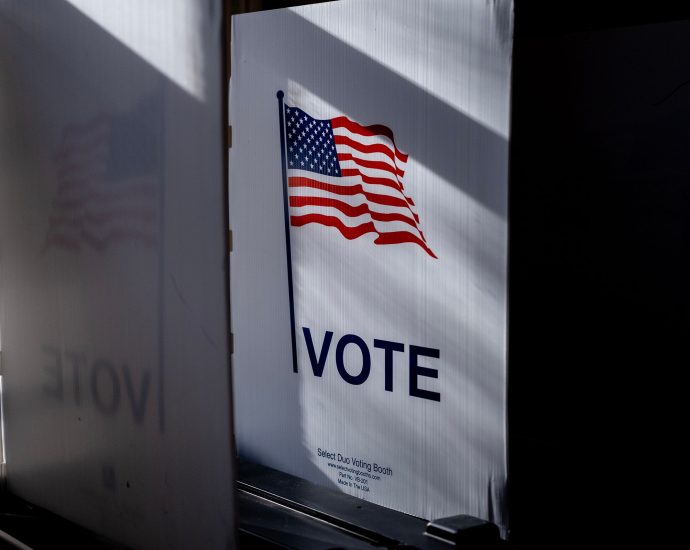 election-officials-are-getting-ready-for-ice-to-show-up-at-the-polls