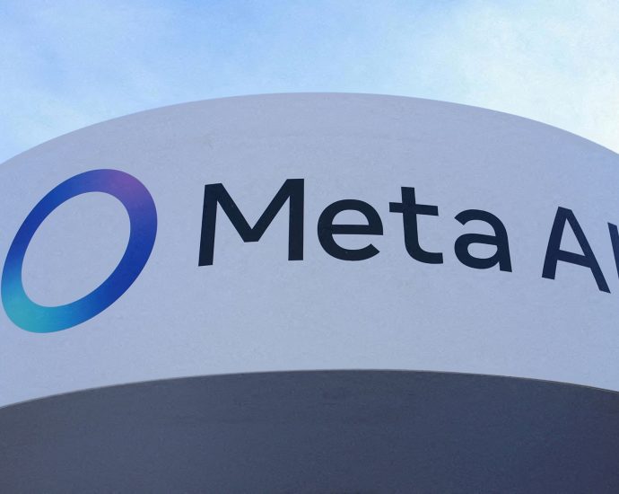 meta-cuts-8,000-jobs-in-sweeping-global-layoffs