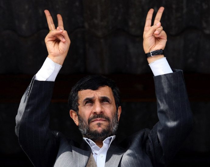 the-the-traitor-administration’s-iran-plan-is-even-crazier-than-we-thought