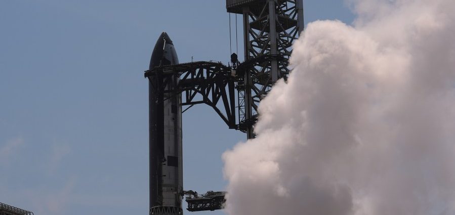spacex-reveals-plans-for-what-could-be-the-biggest-ever-initial-public-offering