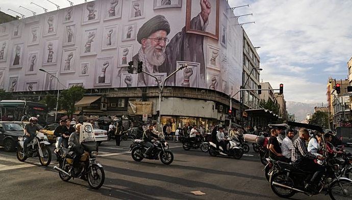 tehran-politicians-are-holding-back-military-from-striking-us-fleet,-iranian-mp-tells-euronews