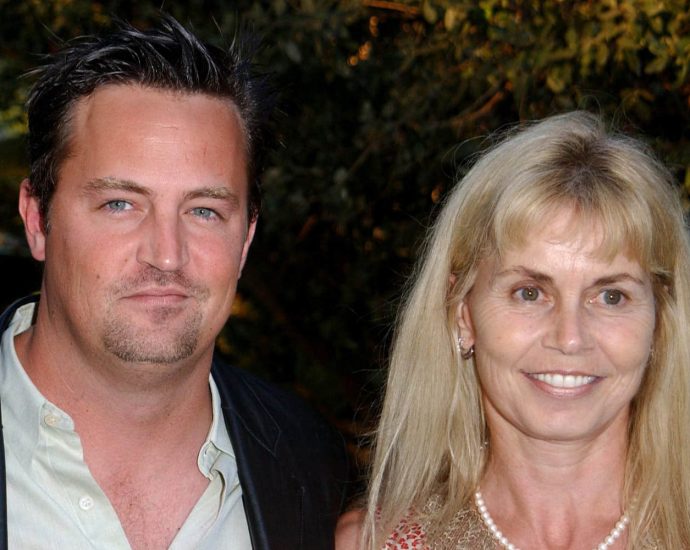 ‘paid-the-price’:-matthew-perry’s-mother-condemns-assistant-who-enabled-his-fatal-addiction