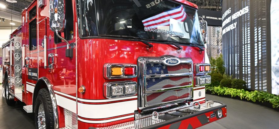covid-19-crippled-fire-truck-manufacturing,-and-it’s-getting-deadly