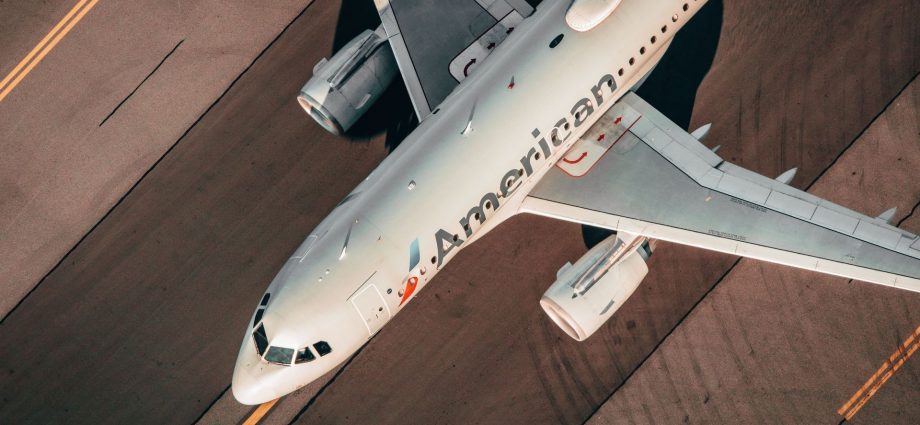 american-airlines-now-allowing-former-top-tier-spirit-fliers-to-become-gold-members
