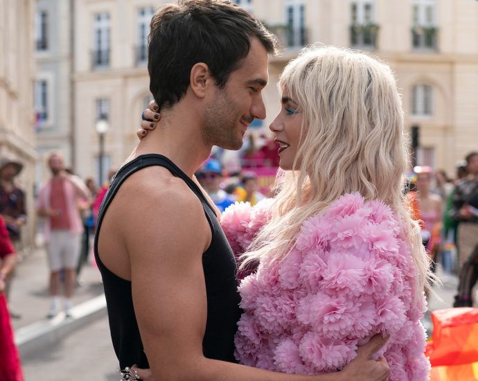 ‘emily-in-paris’-will-end-with-season-6-as-production-begins-in-greece