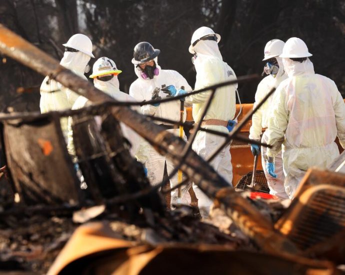 feds-declare-eaton-fire-was-a-cleanup-success.-their-testing-shows-otherwise