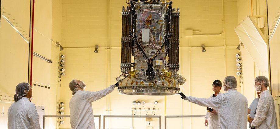 nasa-to-showcase-mission-to-boost-swift-spacecraft’s-orbit