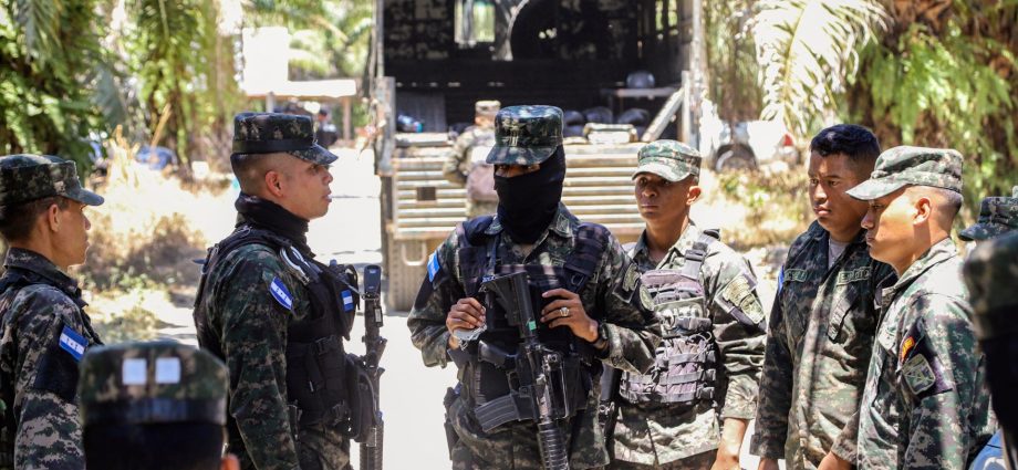 at-least-16-people-killed-in-two-attacks-in-northern-honduras
