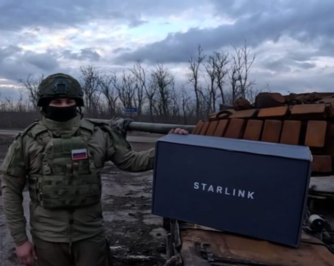 pentagon:-ukraine-retook-400-km²-after-cutting-russian-troops-off-from-elon-musk’s-starlink-internet