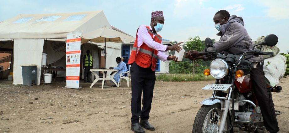 ebola-outbreak-disrupts-life-along-the-drc-uganda-border