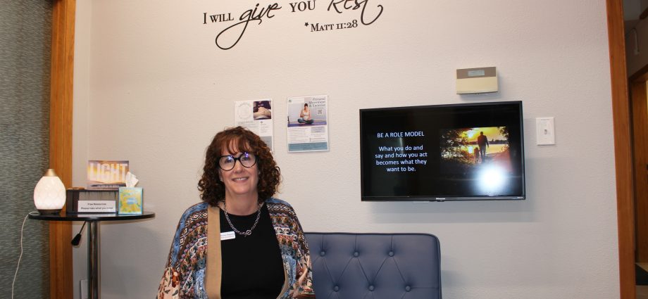 Religious Anti-Abortion Center Finds Opportunity in Town Without OB-GYNs