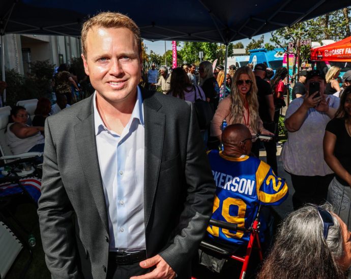 lopez:-spencer-pratt,-please-call-me.-you-don’t-know-what-you’re-getting-yourself-into