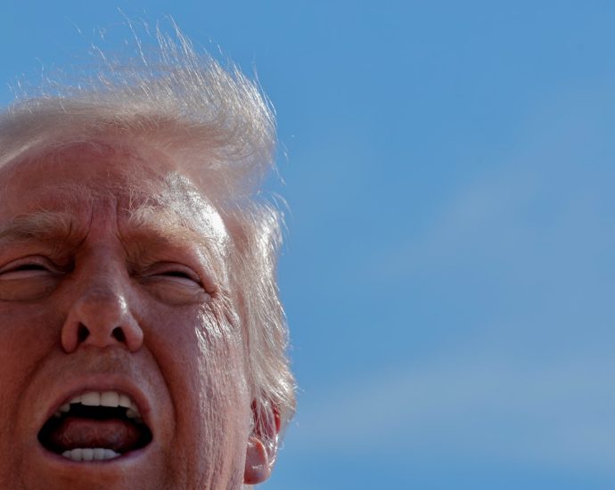 the-traitor-is-now-a-world-class-kleptocrat