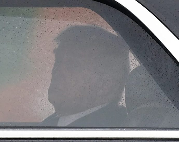 us-and-iran-‘getting-a-lot-closer’-to-an-agreement-to-end-war,-the-traitor-says