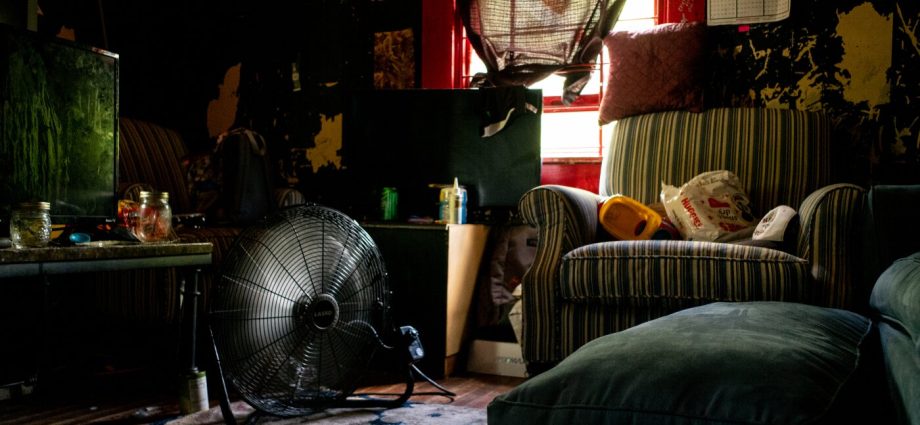 summer-electric-bills-sizzle-as-the-cost-of-cooling-climbs