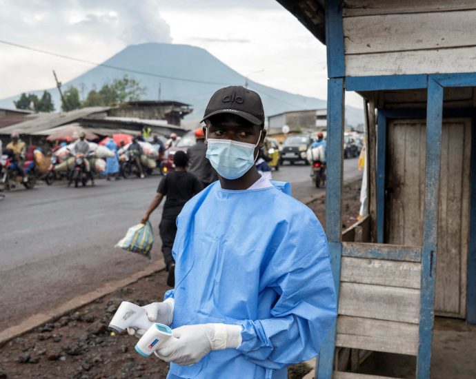 violence-and-overcrowding-hampers-ebola-response-in-drc