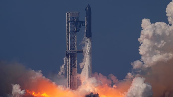 spacex-starship-explodes-in-indian-ocean-after-splashdown