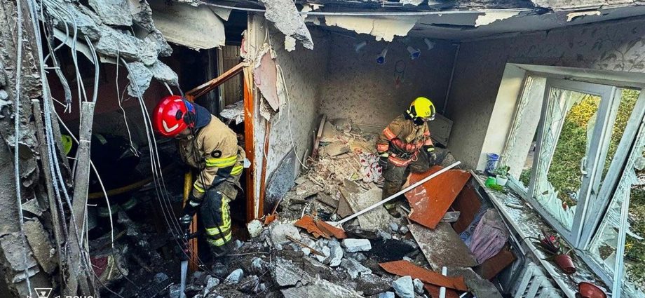 us-embassy-in-kyiv-warns-of-‘potentially-significant-air-strike’-on-ukraine