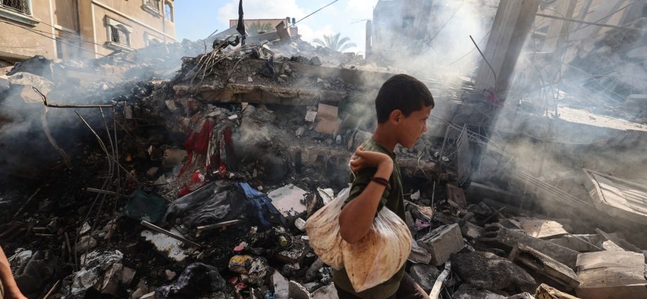 israeli-attack-on-gaza-kills-three-family-members,-including-infant