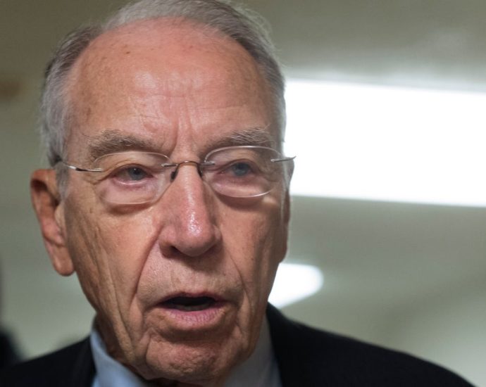 gop-twists-itself-in-knots-to-shield-the-traitor’s-court-picks-from-saying-he-lost-in-2020