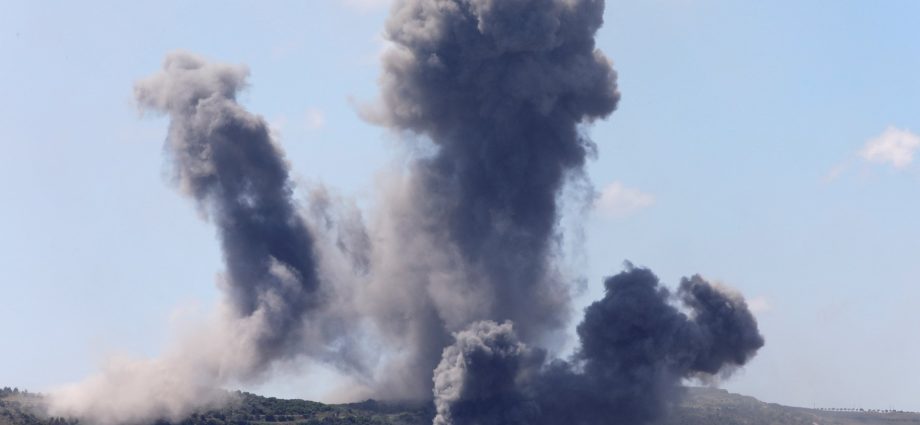israeli-strikes-kill-six-in-southern-lebanon-amid-fresh-evacuation-orders