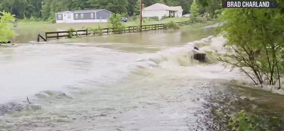 torrential-rain-and-dangerous-floods-threaten-holiday-plans