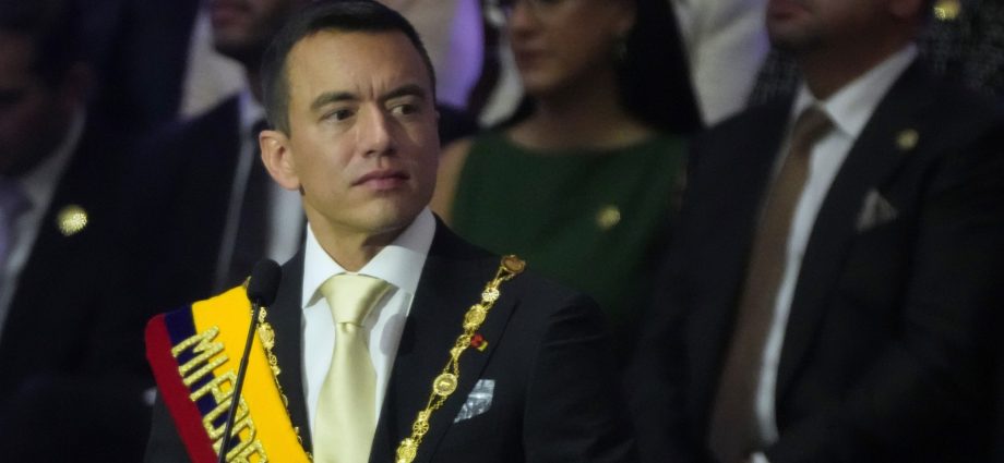 ecuador’s-noboa-pledges-to-extradite-criminals-in-state-of-the-union-speech
