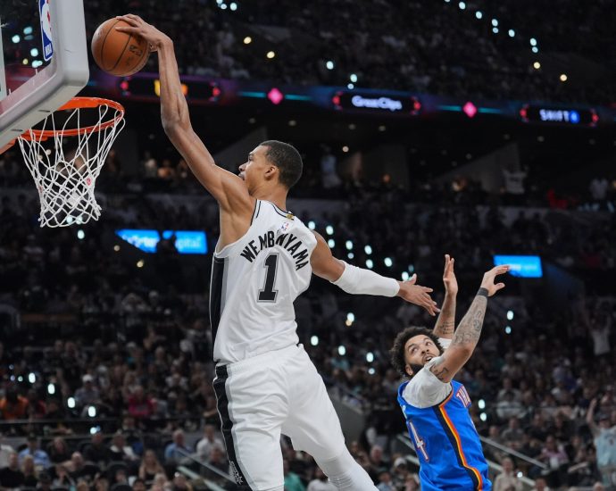 wembanyama-scores-33-as-spurs-rip-thunder-to-level-nba-playoffs