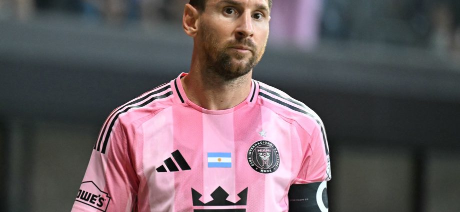 messi-at-the-world-cup:-inter-miami-injury-update,-substitution