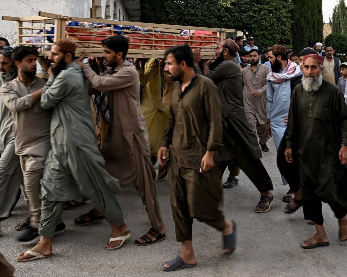 train-bomb-in-pakistan’s-baloch-region:-why-violence-is-on-the-rise