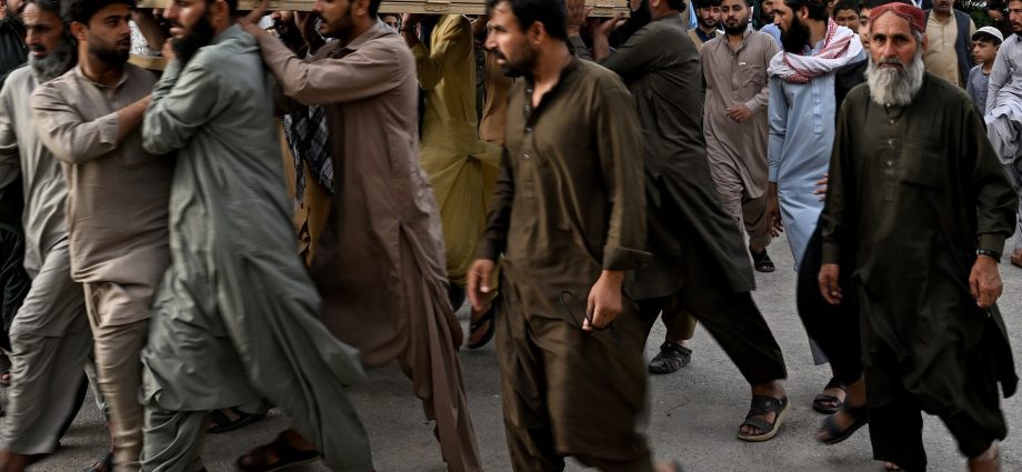 train-bomb-in-pakistan’s-baloch-region:-why-violence-is-on-the-rise