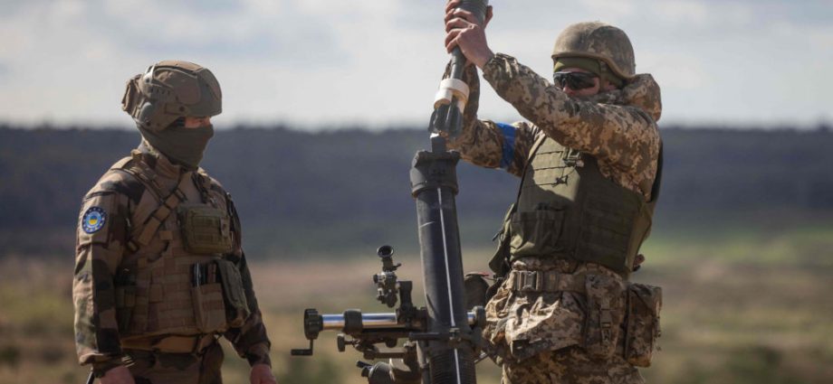 competition-across-six-manufacturers-saves-ukraine-16%-on-its-largest-ever-155mm-shell-contract