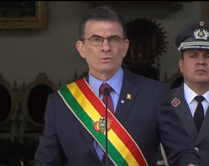 bolivia’s-president-cuts-salary-in-half-amid-protests