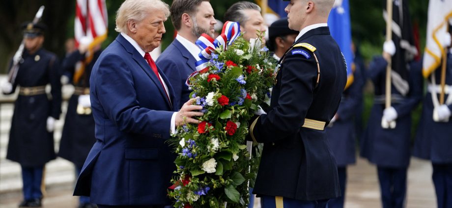 the-traitor-pays-tribute-to-us-troops-killed-in-war-on-iran-on-memorial-day