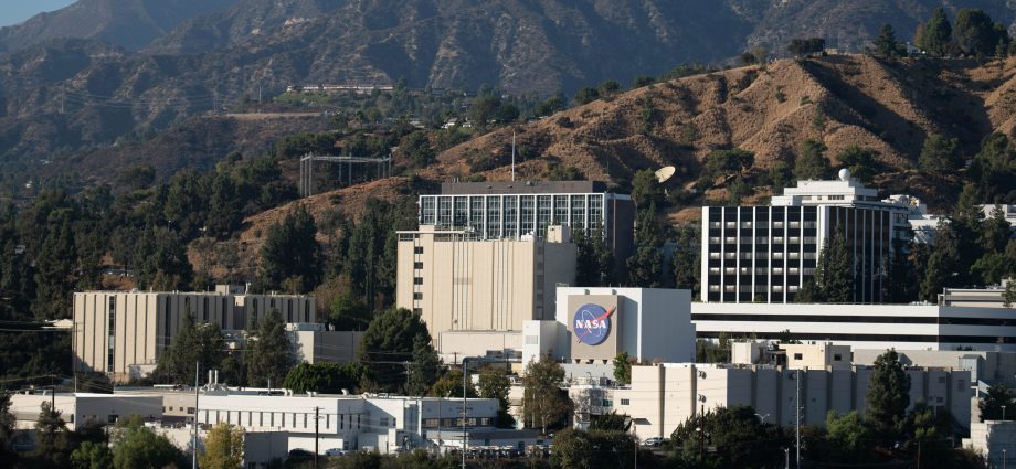 NASA to Compete Contract for Jet Propulsion Laboratory Management