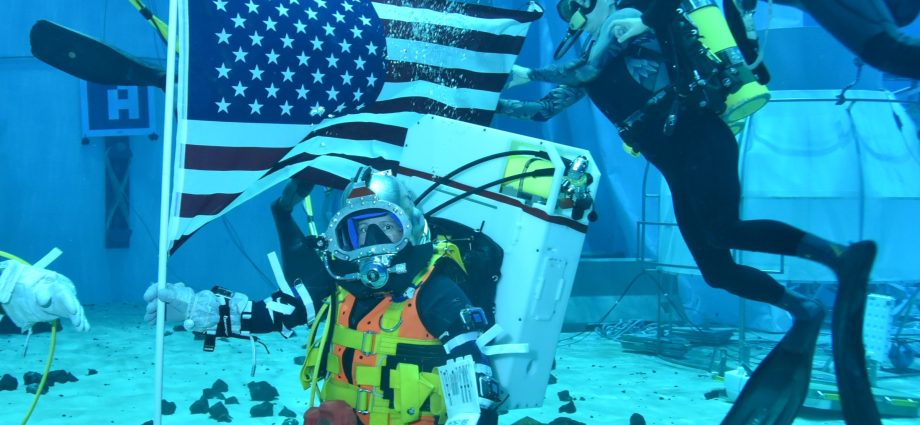 jaclyn-kagey-shapes-humanity’s-return-to-the-moon 