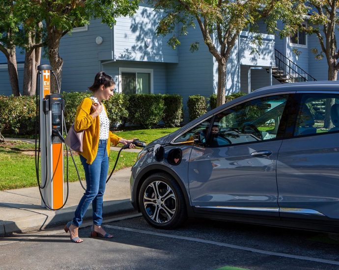 obe-power-to-deploy-thousands-of-chargepoint-ev-chargers-at-multifamily-residences