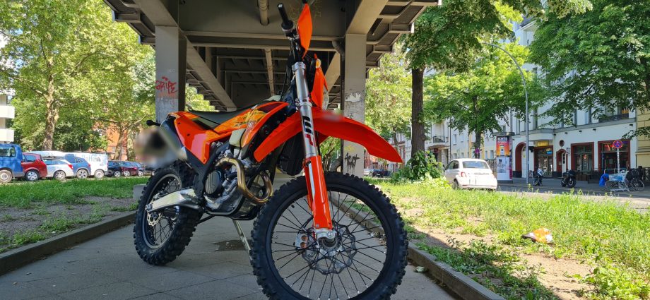 exclusive:-undercover-investigation-reveals-europe-wide-motorcycle-emissions-‘scam’