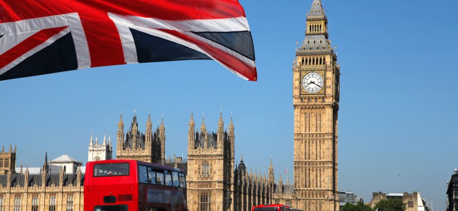 uk-sanctions-crypto-exchanges-and-“a7-network”-in-crackdown-on-russian-evasion-systems