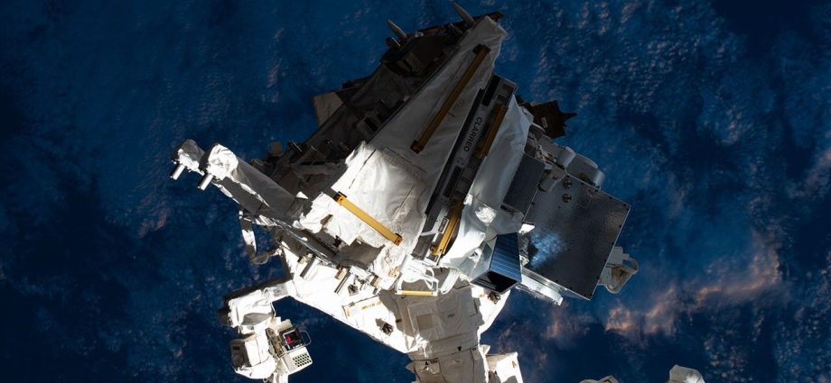 nasa-calibration-instrument-installed-on-international-space-station