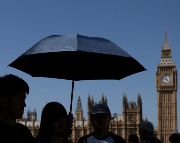 an-unusually-early-heat-wave-breaks-temperature-records-across-western-europe