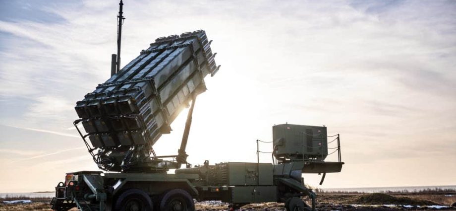 poland-gets-preliminary-us-approval-to-produce-russia’s-iskander-killers-—-while-ukraine-burns-through-60-per-month-on-“starvation-ration”