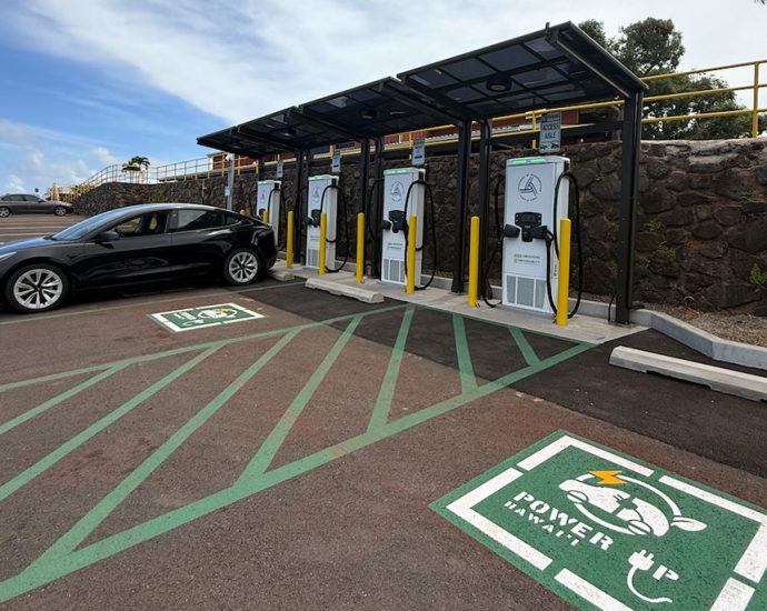 maui-kapalua-airport-commissions-a-new-nevi-dc-fast-charging-site