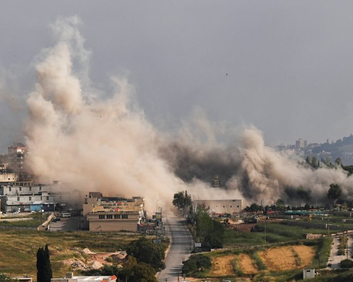 why-is-israel-attacking-lebanon’s-nabatieh,-the-major-southern-city?