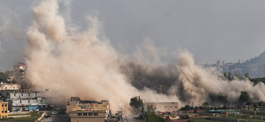 why-is-israel-attacking-lebanon’s-nabatieh,-the-major-southern-city?